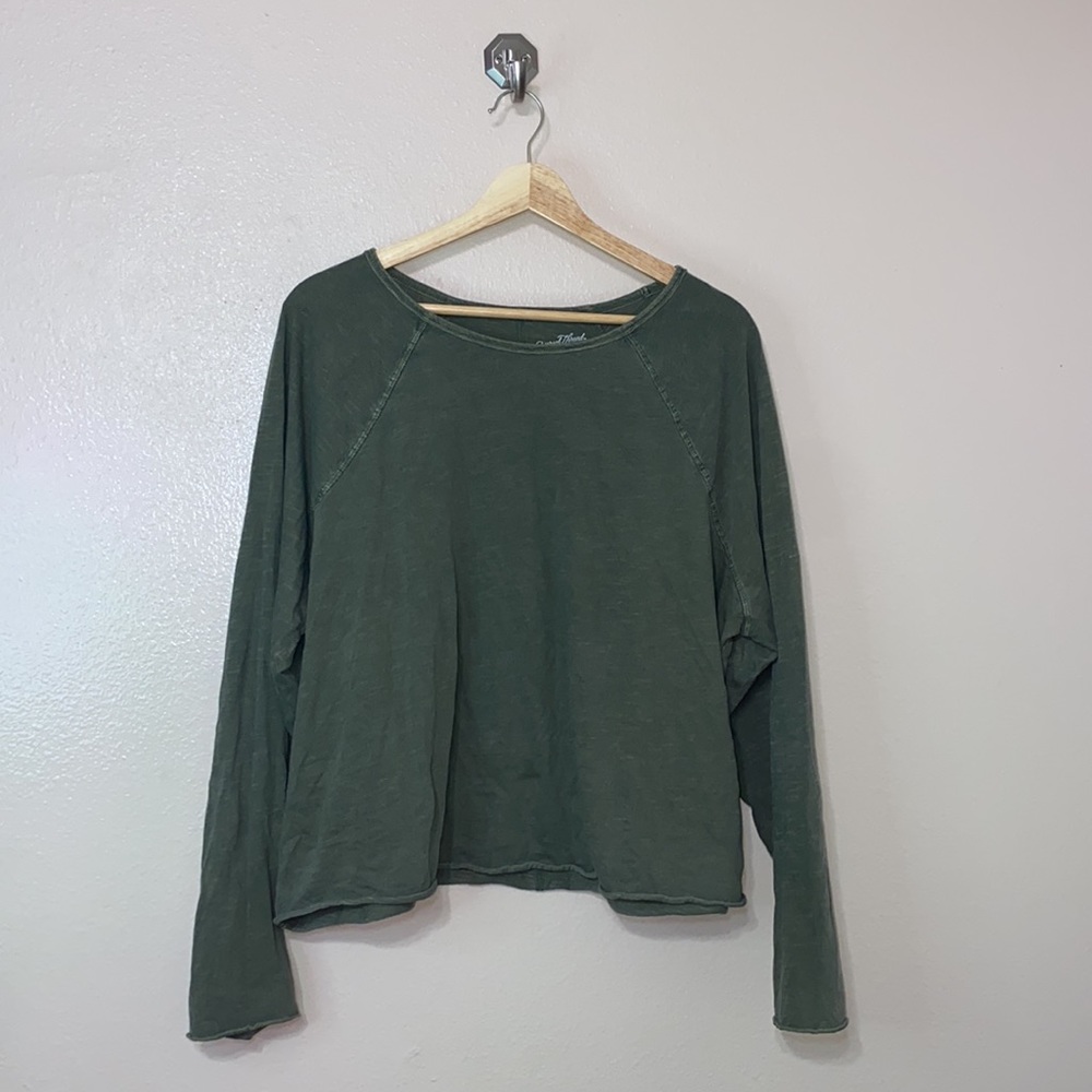 UNIVERSAL THREAD - GREEN LONG SLEEVE TEE SHIRT - Picture 7 of 11
